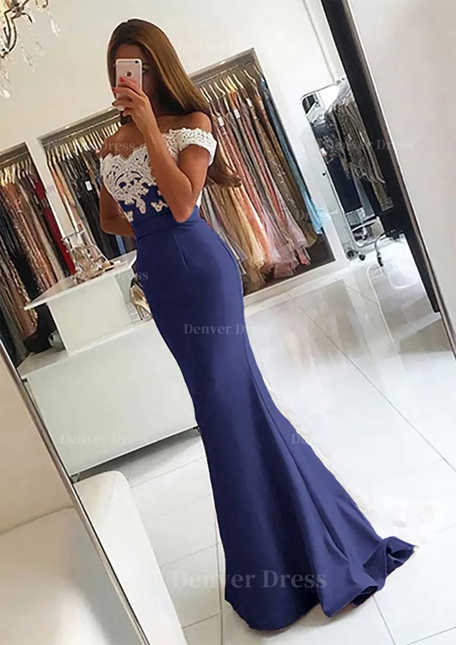 Elastic Satin Prom Dress Trumpet/Mermaid V-Neck Sweep Train With Lace