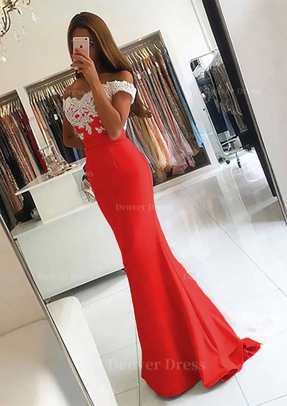 Elastic Satin Prom Dress Trumpet/Mermaid V-Neck Sweep Train With Lace