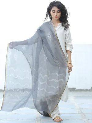 Grey White Shibori Kota Silk Hand Block Printed Dupatta - D04170638