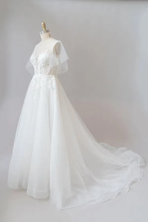 Long A-line Appliques Lace Tulle Wedding Dress with Sleeves