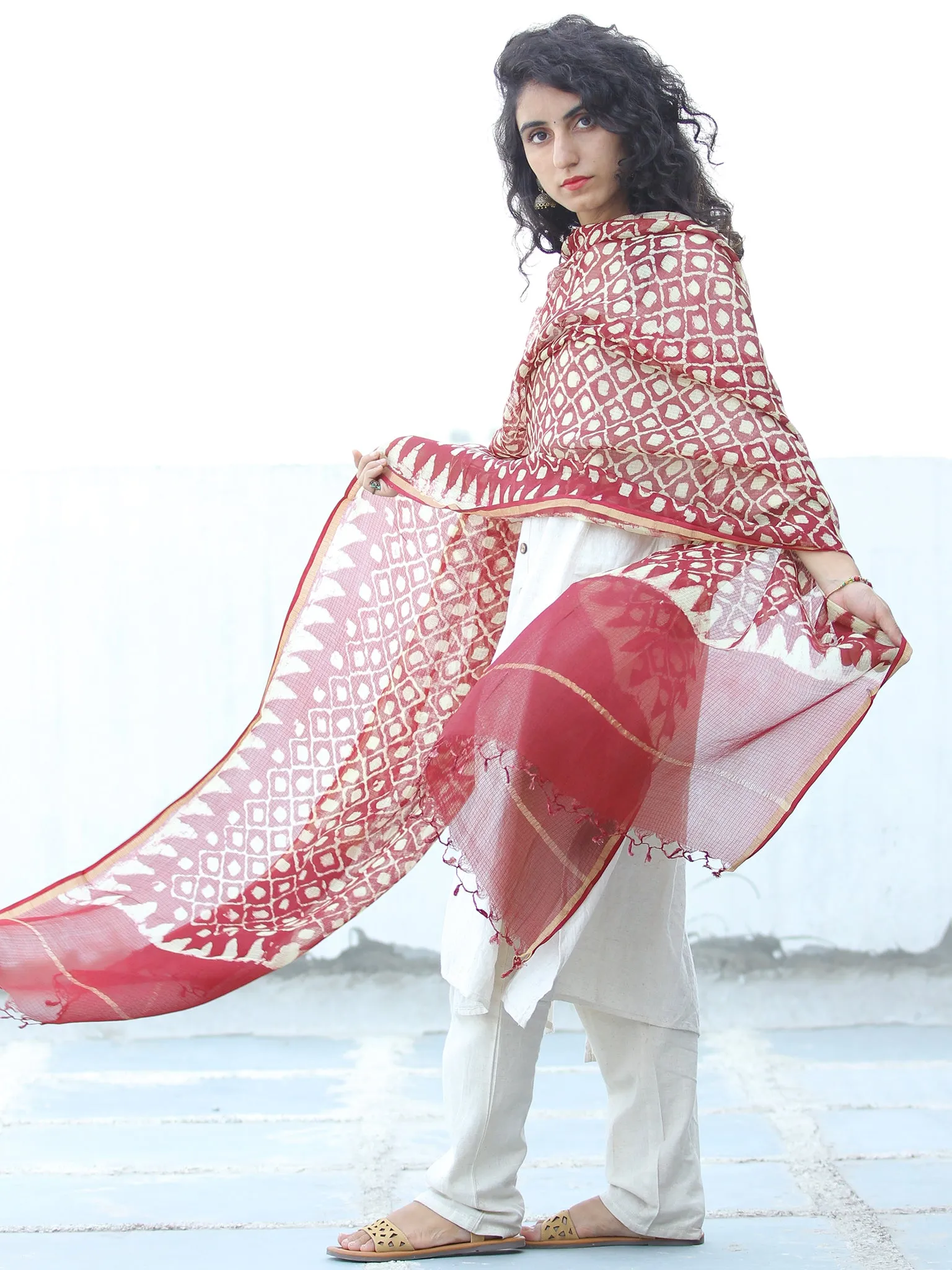 Red Ivory Shibori Kota Silk Hand Block Printed Dupatta - D04170630