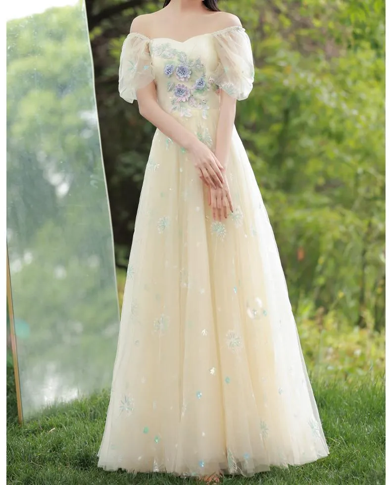 Retro Ethereal Embroidery Evening Dress